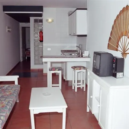 Isla Bonita Apartmanhotel 5*